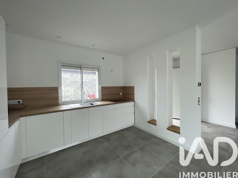 Maison - 108 m² - 4 pièces