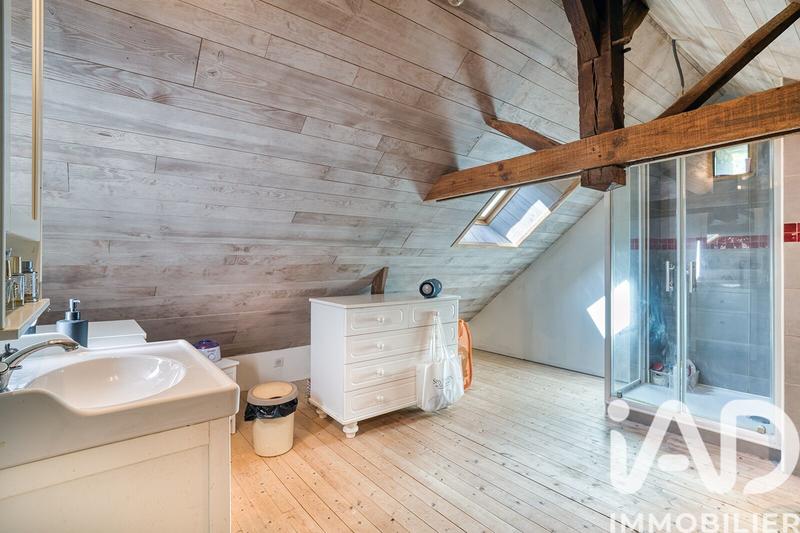 Maison - 486 m² - 17 pièces