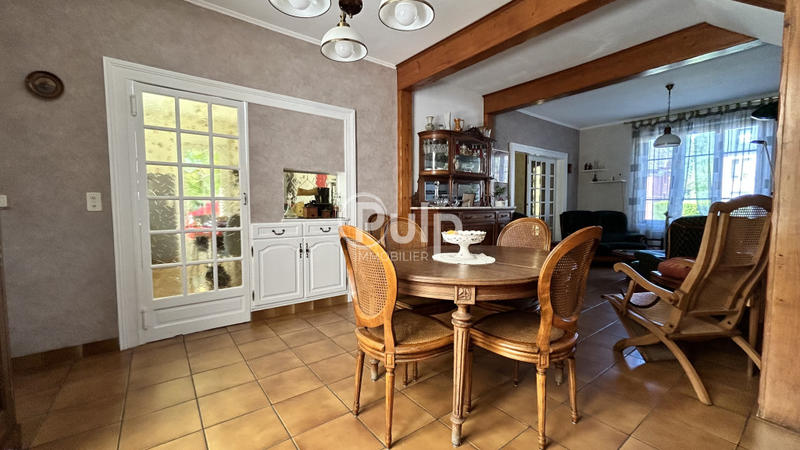 Maison - 142 m² - 7 pièces