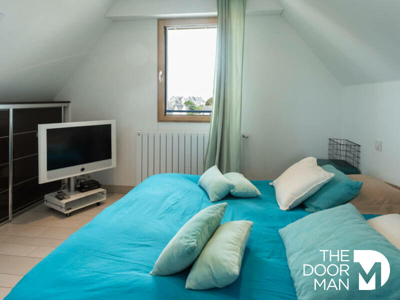 Maison - 310 m² - 12 pièces