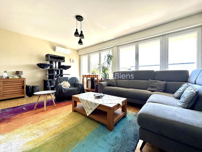 Appartement - 172 m² - 7 pièces