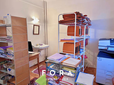 Local commercial - 60 m² - 3 pièces