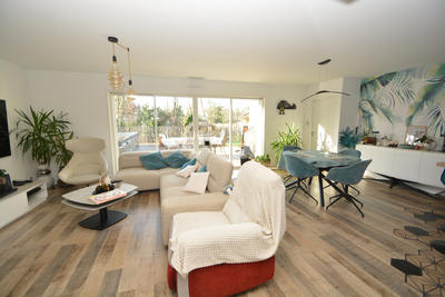 Maison - 112 m² - 4 pièces