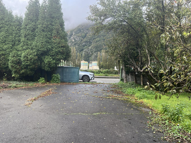 Local d'activités - 200 m²