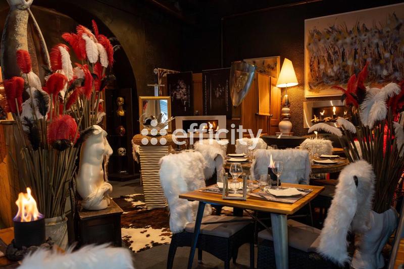 Local commercial - 308 m²