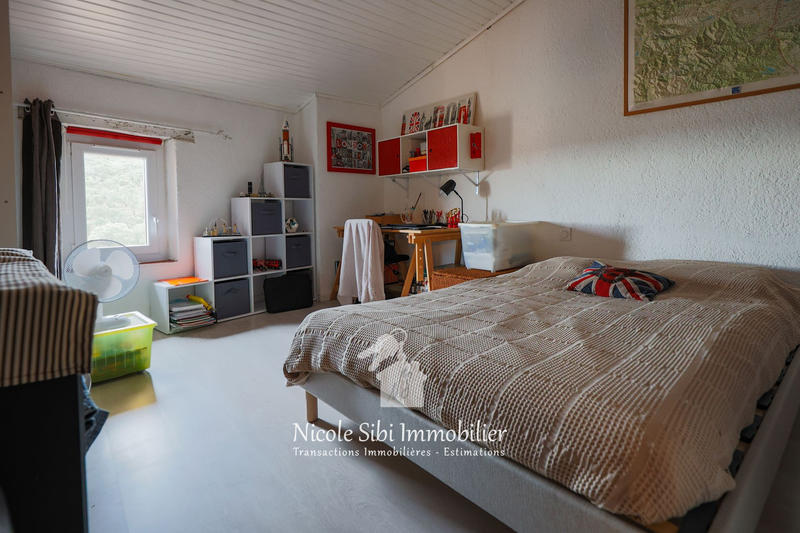 Maison en pierre - 146 m² - 6 pièces