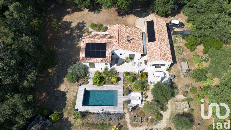 Maison - 121 m² - 5 pièces