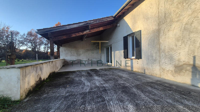 Maison - 270 m² - 7 pièces