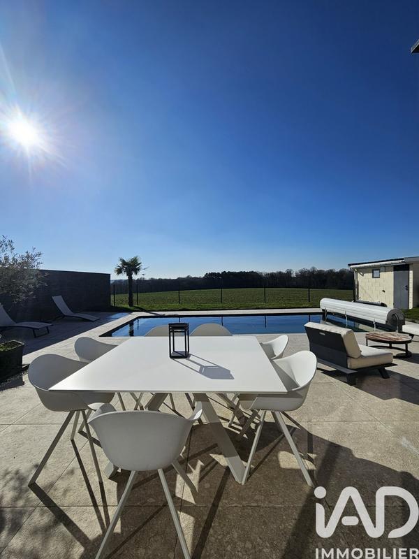 Maison - 158 m² - 5 pièces