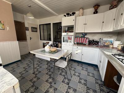 Pavillon - 90 m² - 4 pièces