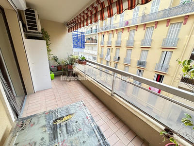 Appartement - 87 m² - 4 pièces