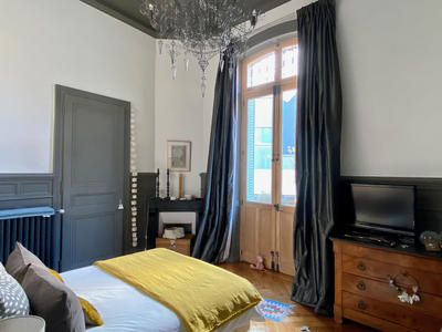 Appartement - 144 m² - 4 pièces