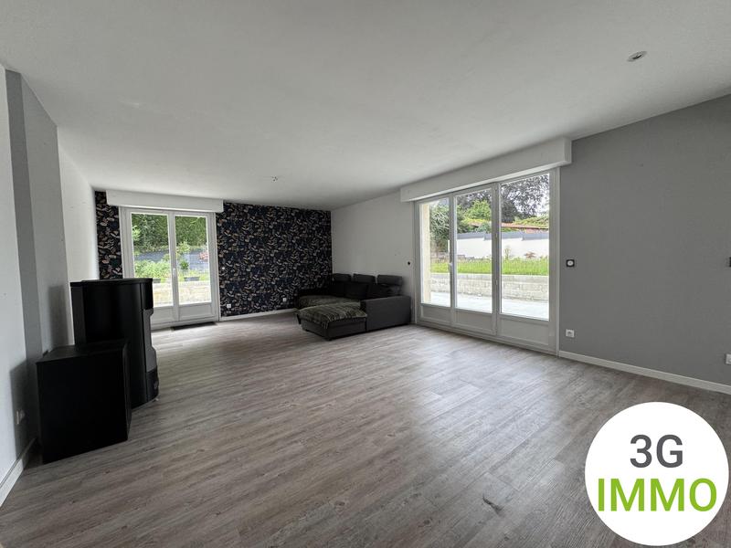 Maison contemporaine - 158 m² - 7 pièces