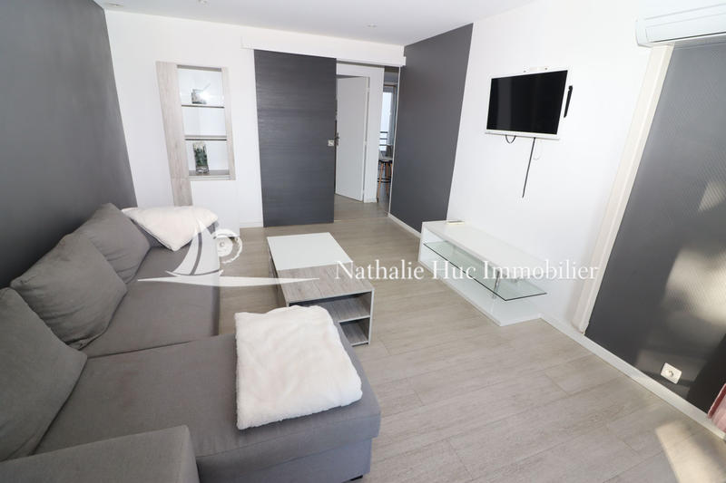 Appartement - 90 m² - 4 pièces