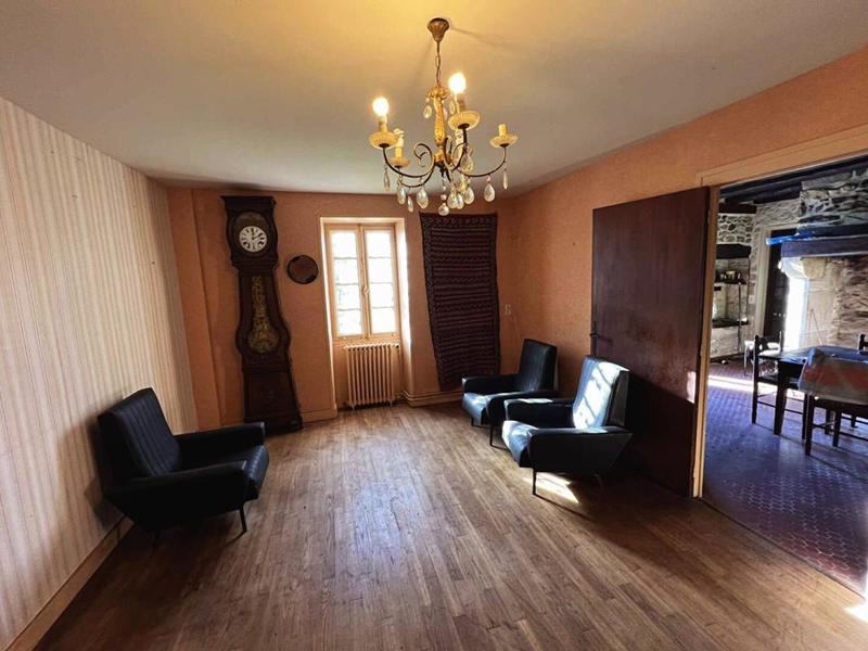 Maison - 190 m² - 11 pièces