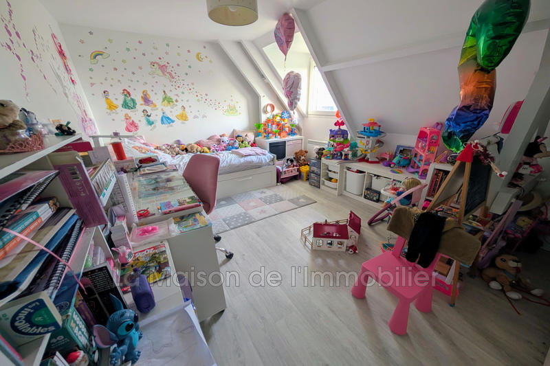 Maison - 122 m² - 5 pièces