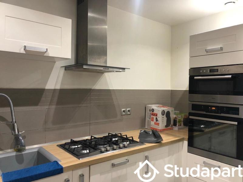 Chambre - 9 m² - 1 pièce