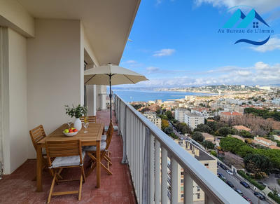 Appartement - 87 m² - 4 pièces