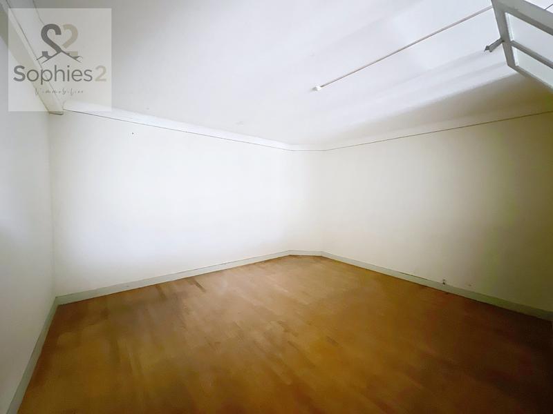 Maison - 200 m² - 8 pièces