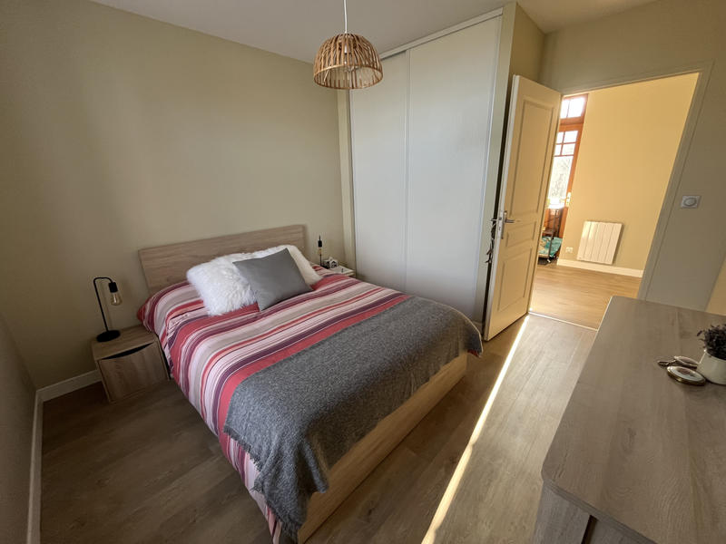 Maison - 198 m² - 7 pièces