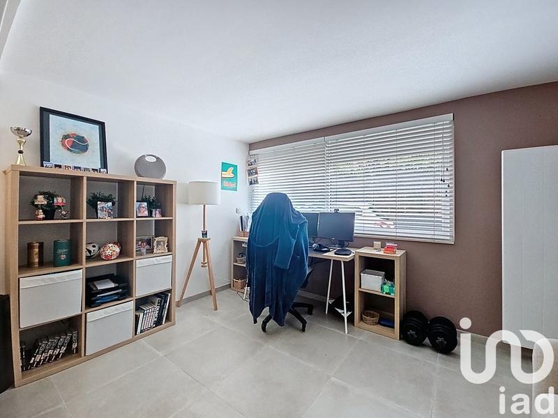 Maison - 200 m² - 7 pièces