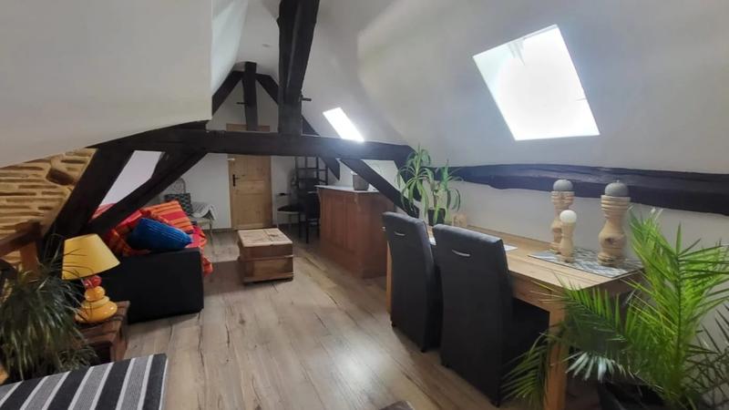 Maison - 177 m² - 7 pièces