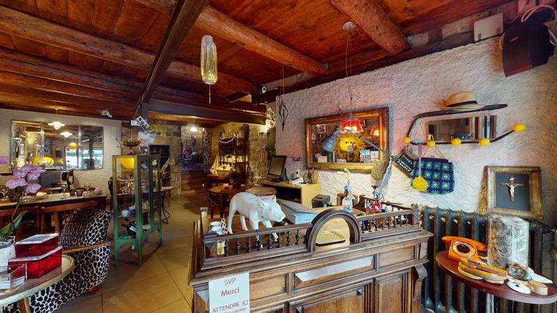 Fonds de commerce - 500 m²