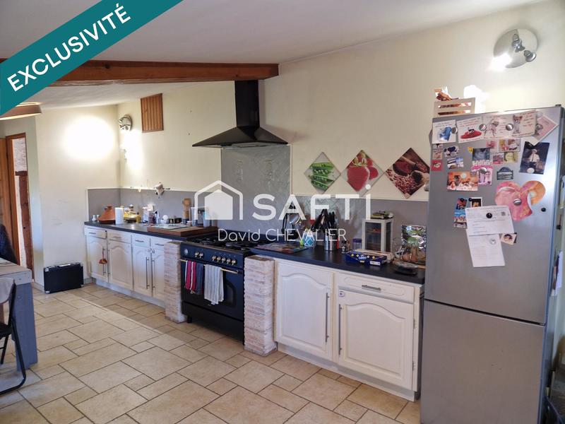 Maison - 196 m² - 8 pièces