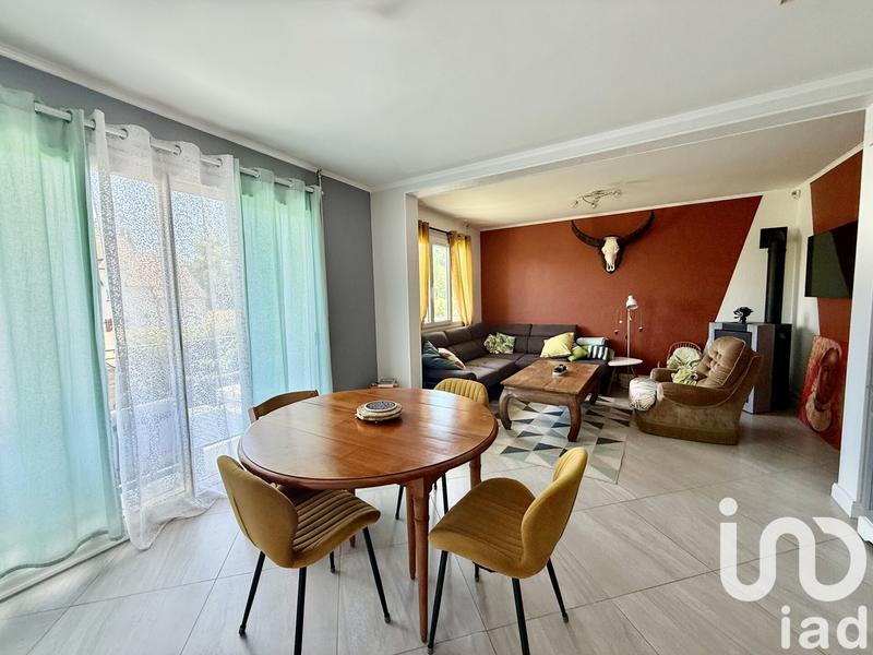 Maison - 147 m² - 6 pièces