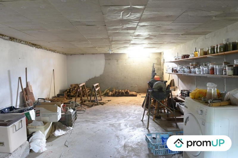 Maison traditionnelle - 140 m² - 5 pièces