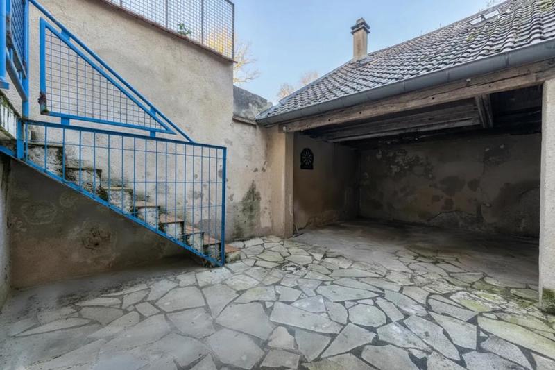 Maison - 80 m² - 6 pièces