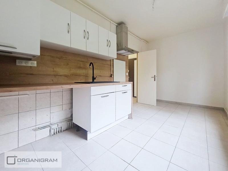 Appartement - 77 m² - 3 pièces