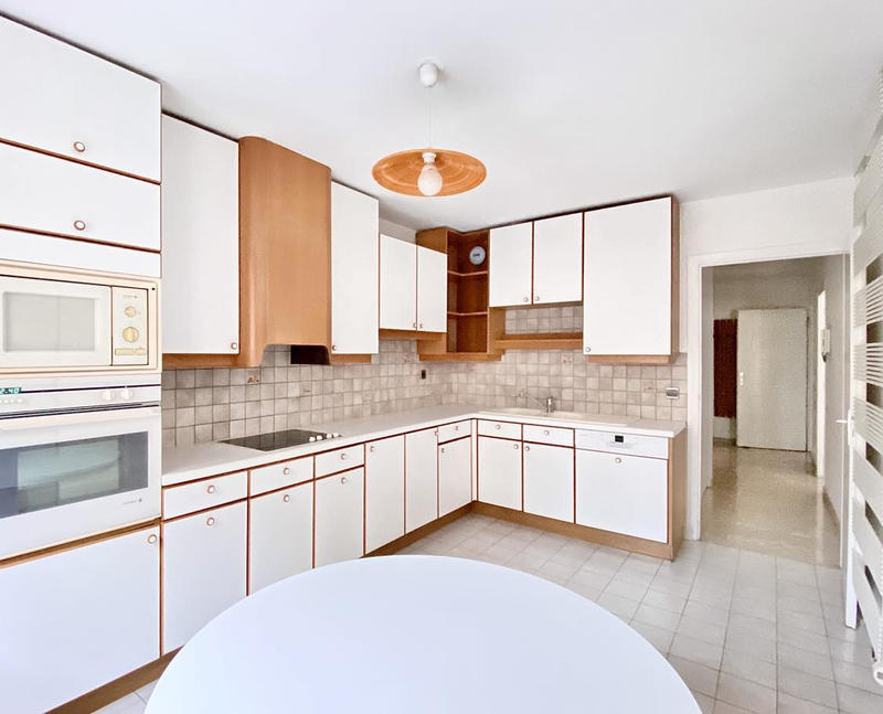 Appartement - 81 m² - 3 pièces