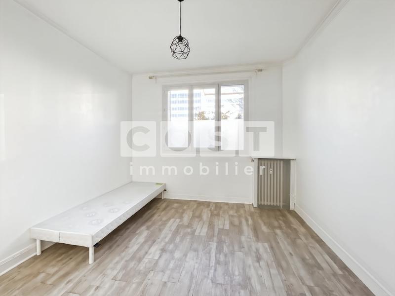 Appartement - 67 m² - 4 pièces