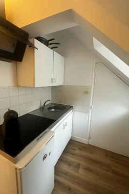 Studio - 25 m² - 1 pièce