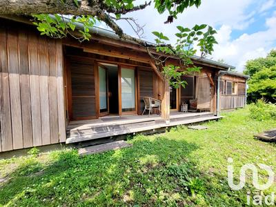 Maison - 142 m² - 6 pièces