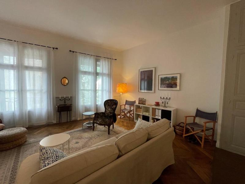 Appartement - 107 m² - 4 pièces