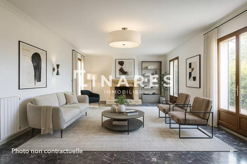 Villa - 260 m² - 7 pièces