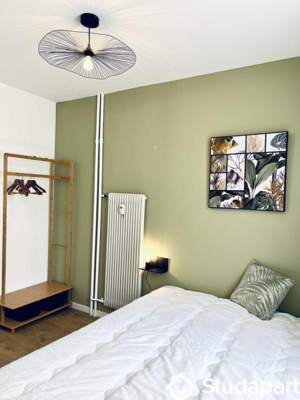 Chambre - 10 m² - 1 pièce