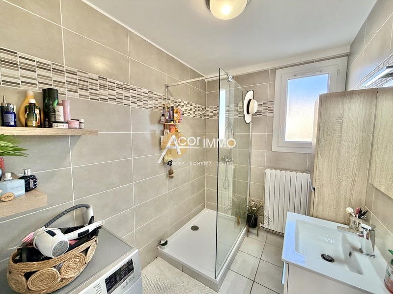 Appartement - 63 m² - 4 pièces