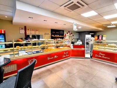 Fonds de commerce - Bureau - 111 m²