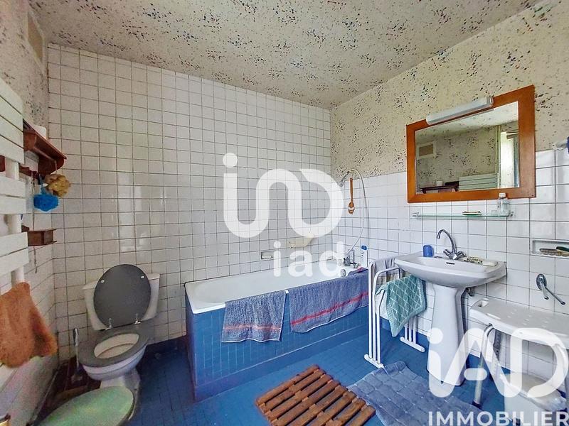 Maison - 342 m² - 8 pièces