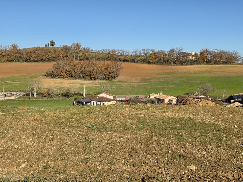 Terrain constructible - 561 m²