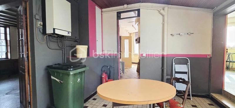 Immeuble - 155 m² - 5 pièces