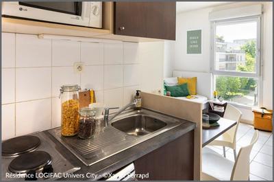 Appartement - 18 m² - 1 pièce