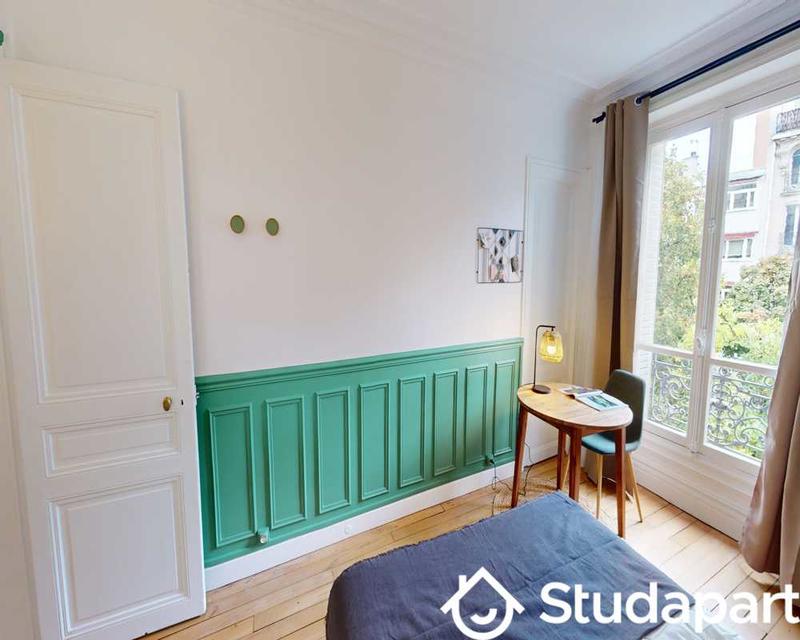 Chambre - 60 m² - 1 pièce