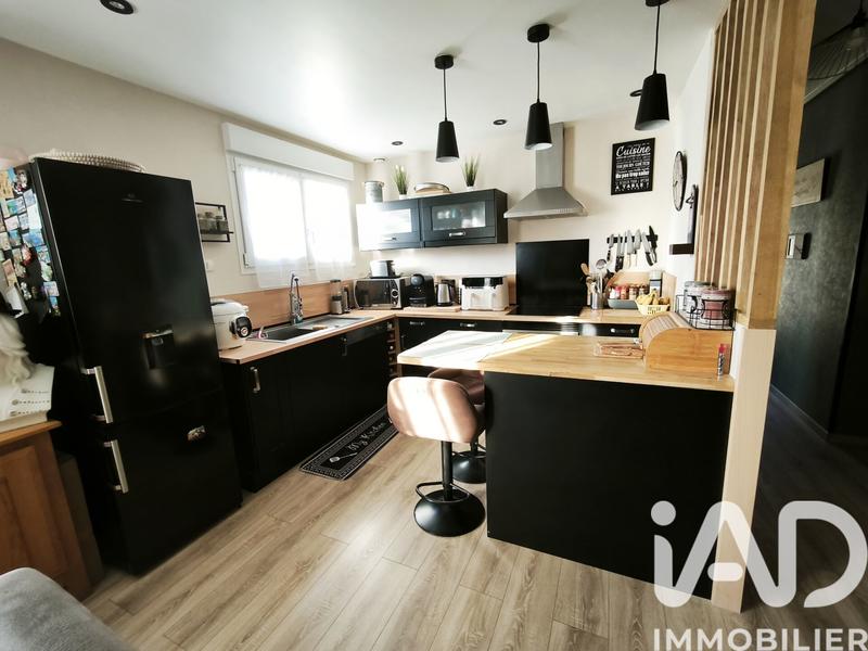 Maison - 95 m² - 5 pièces