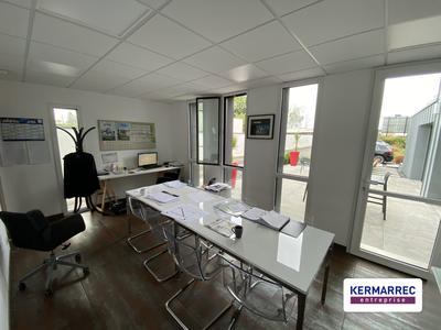 Bureau - 144 m²
