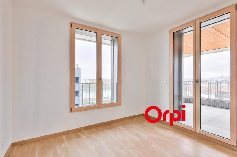 Appartement - 89 m² - 4 pièces
