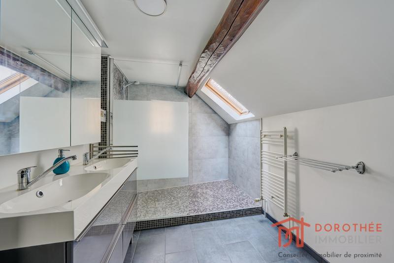 Maison ancienne - 123 m² - 6 pièces